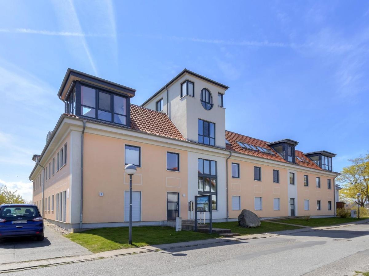 Peenemuende, Seglerhafen St Schoner 7, 13, 14 Kültér fotó